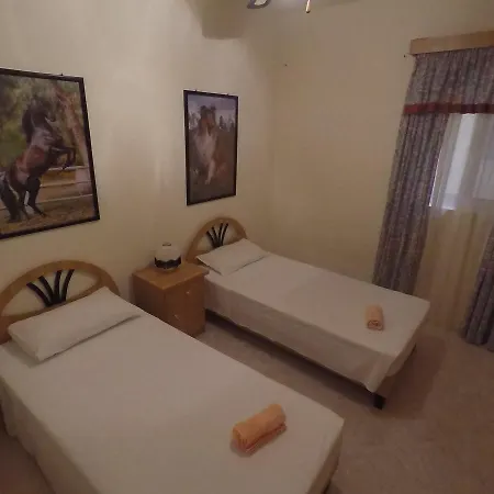 Holiday In Gozo Apartamento *
