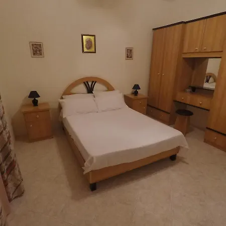 Holiday In Gozo Marsalforn